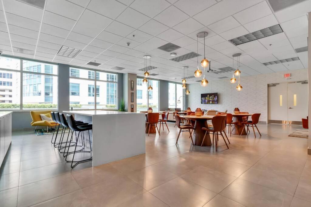 Modern 2/2 With Beautiful Ocean And Brickell Views Apartment Miami Exterior photo